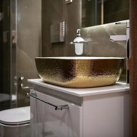 Castello Luxury With Private Jacuzzi Apartment Chania (Crete)
